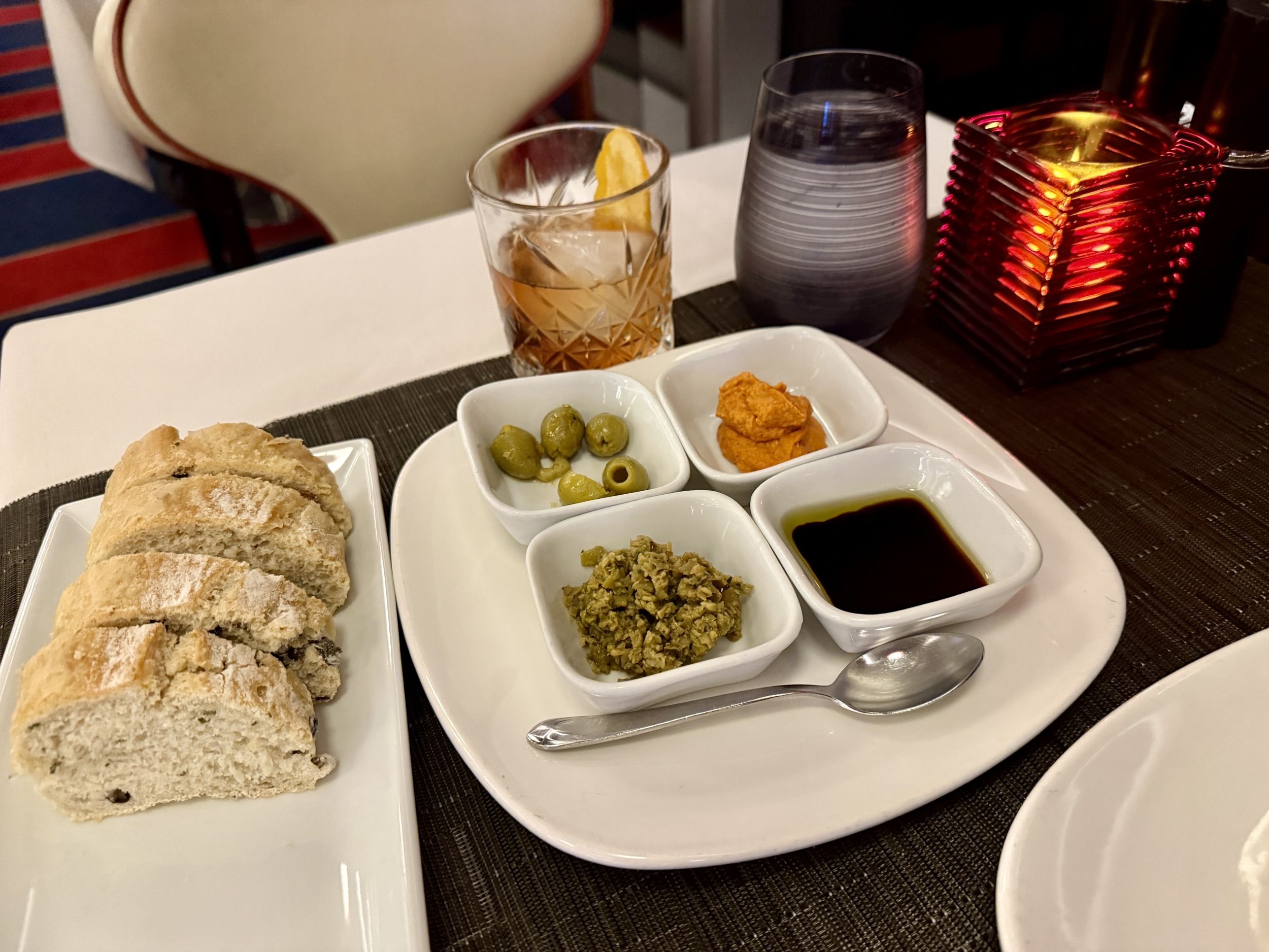 Bread service from Canaletto on Rotterdam