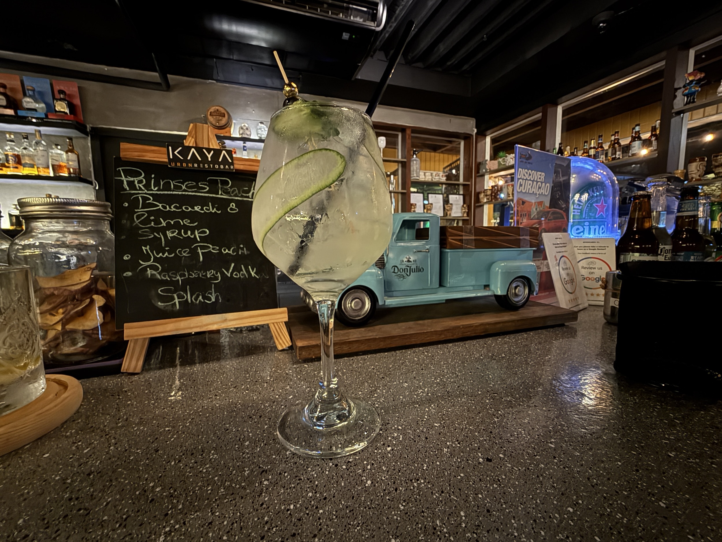 G&T from Kaya 91 in Curacao