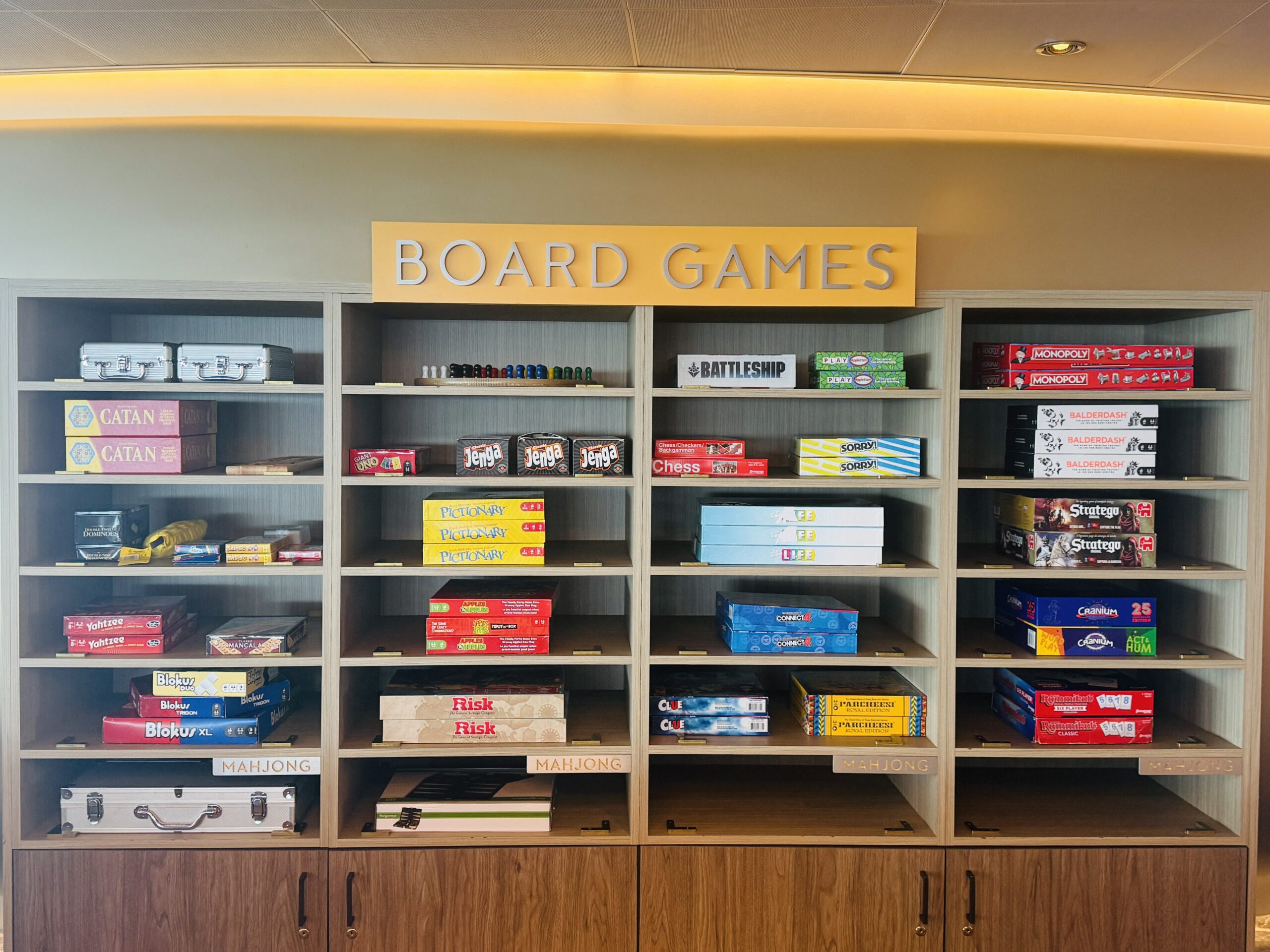 Board games available in the Crows Nest on Koningsdam