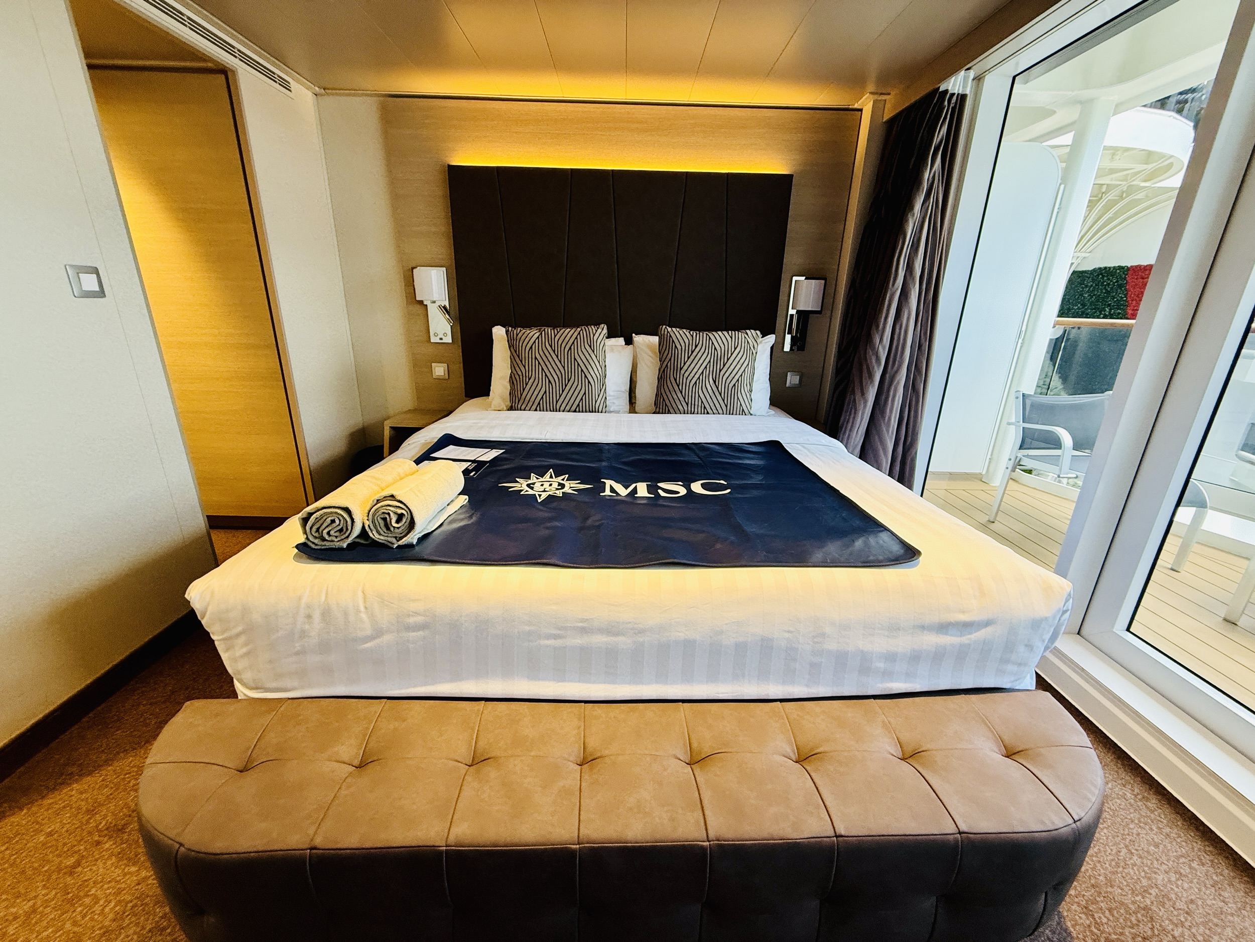 Stateroom 15233 on MSC World America