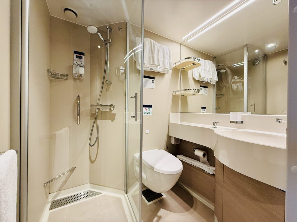 Stateroom 15233 on MSC World America