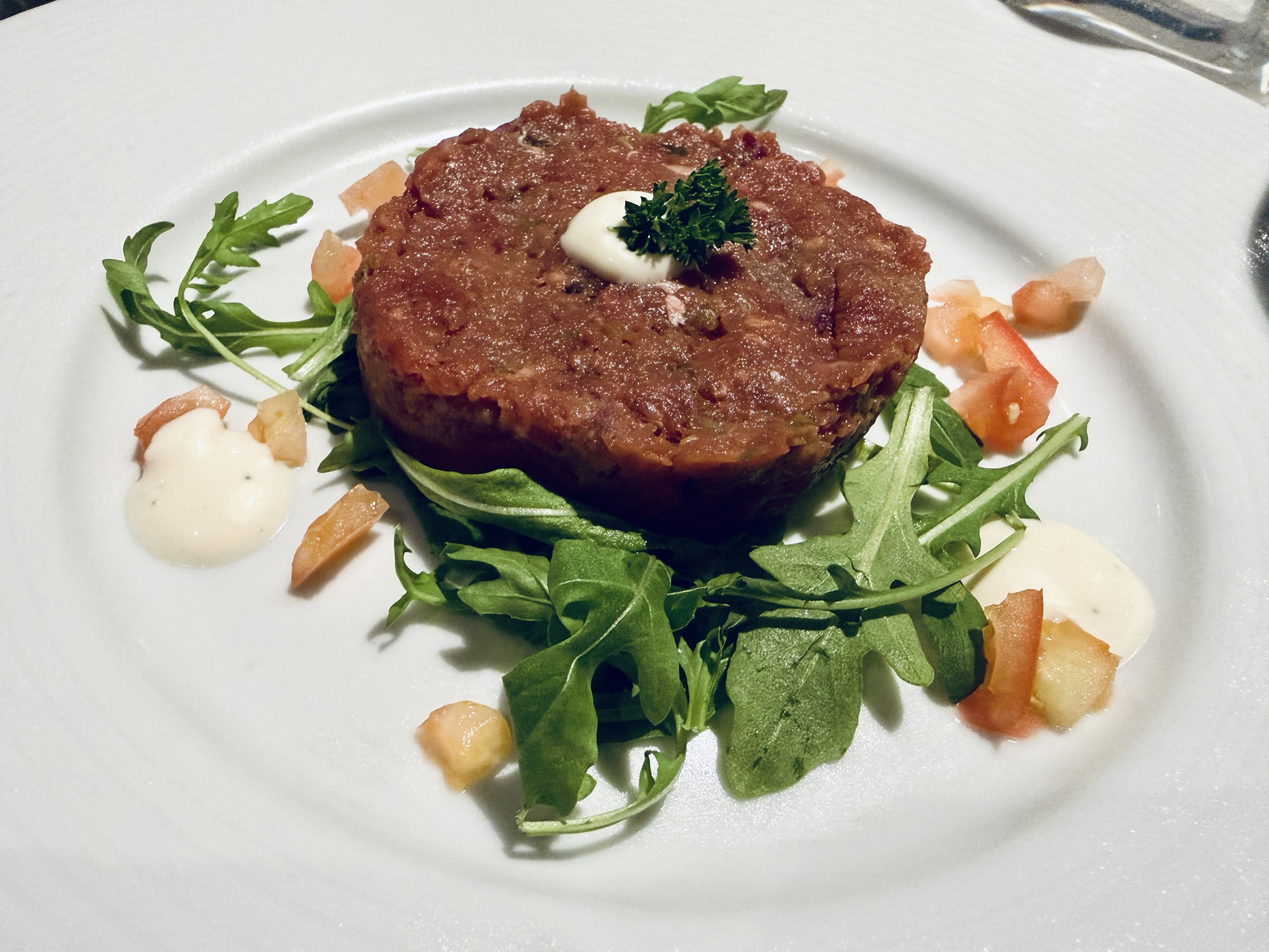 Beef tartare from the Hexagon Restaurant (MDR) on MSC World America