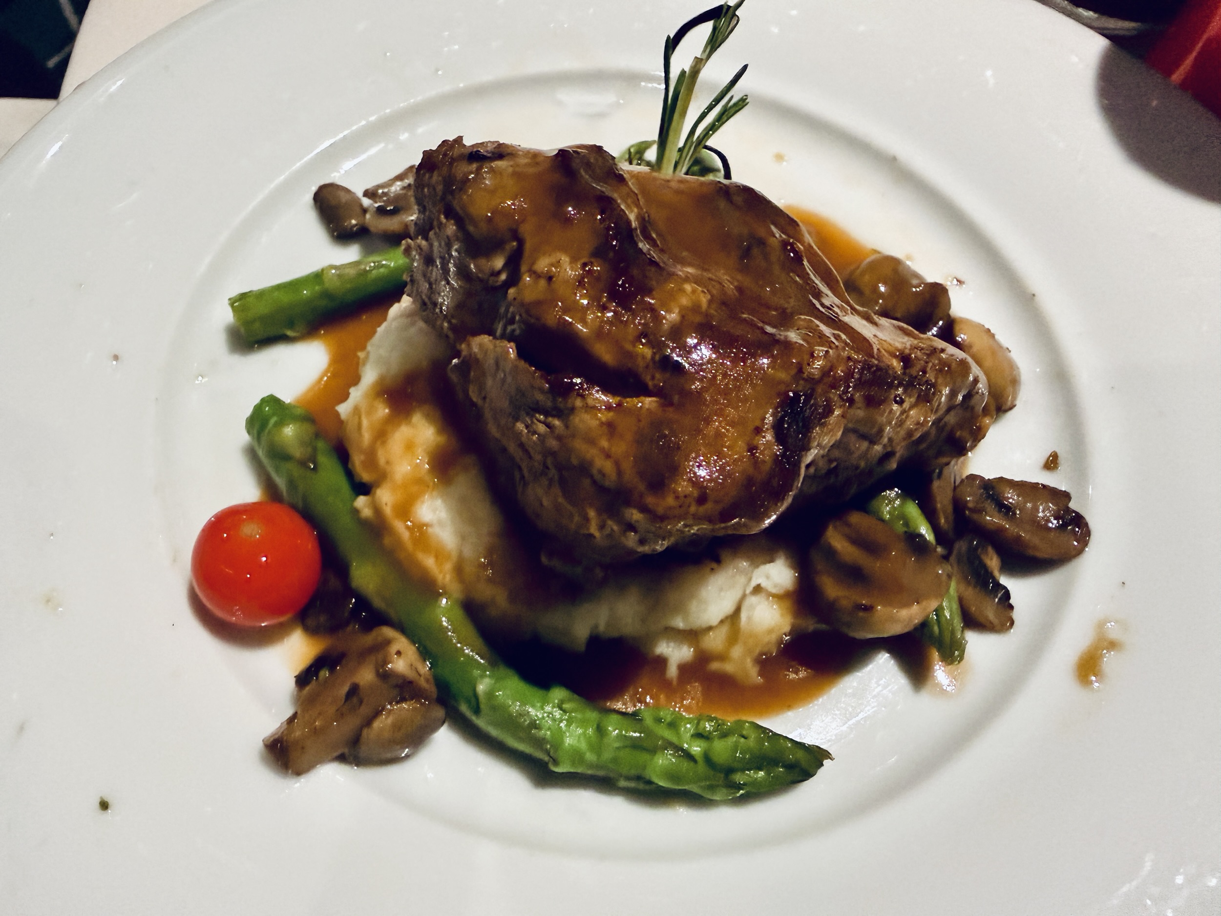 Filet mignon from the Hexagon Restaurant (MDR) on MSC World America