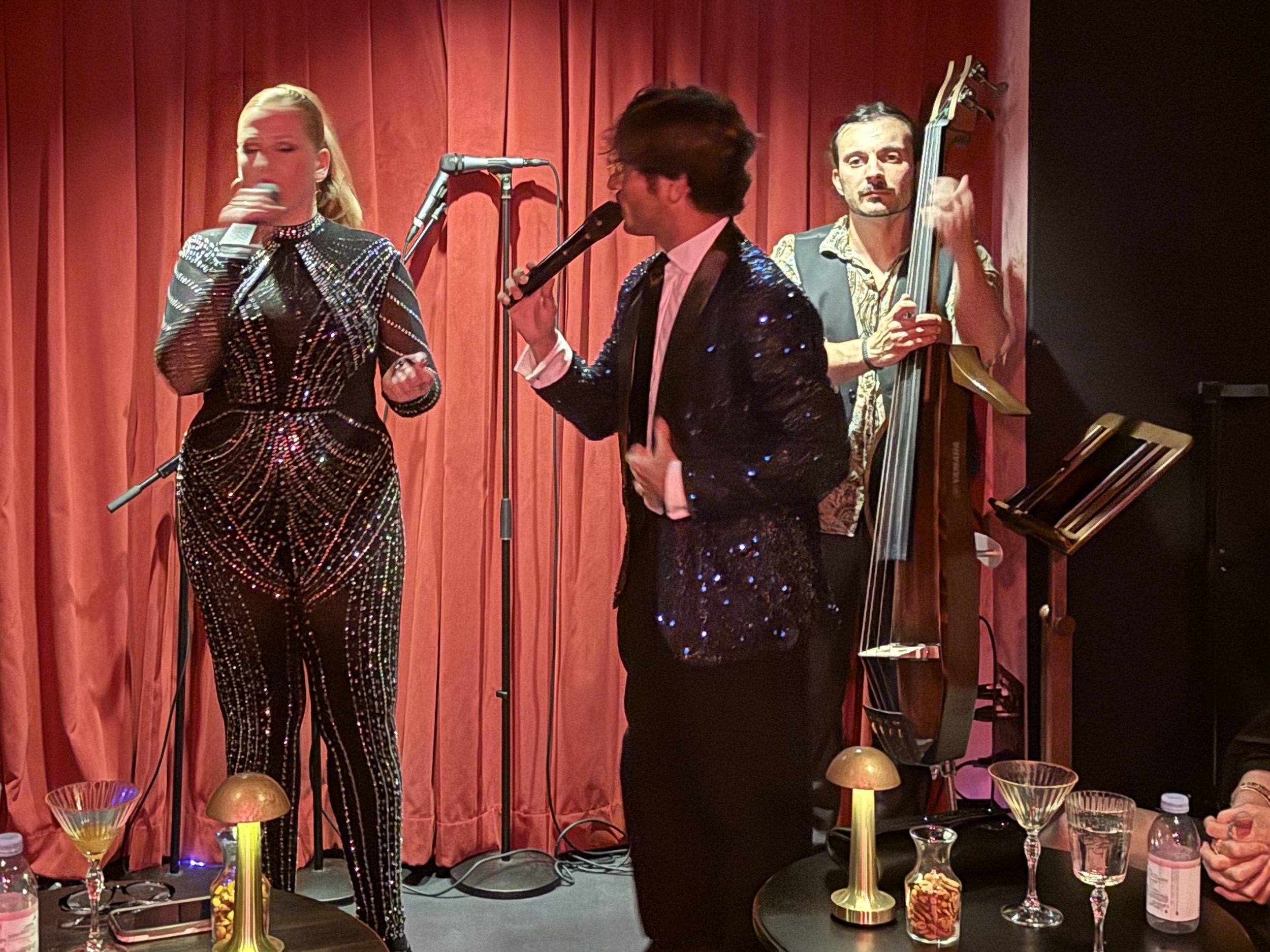 Speakeasy Bar entertainers on MSC World America