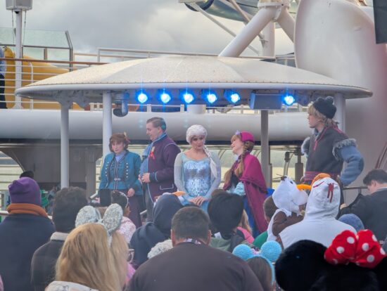 Frozen Sing-a-long on the Disney Magic