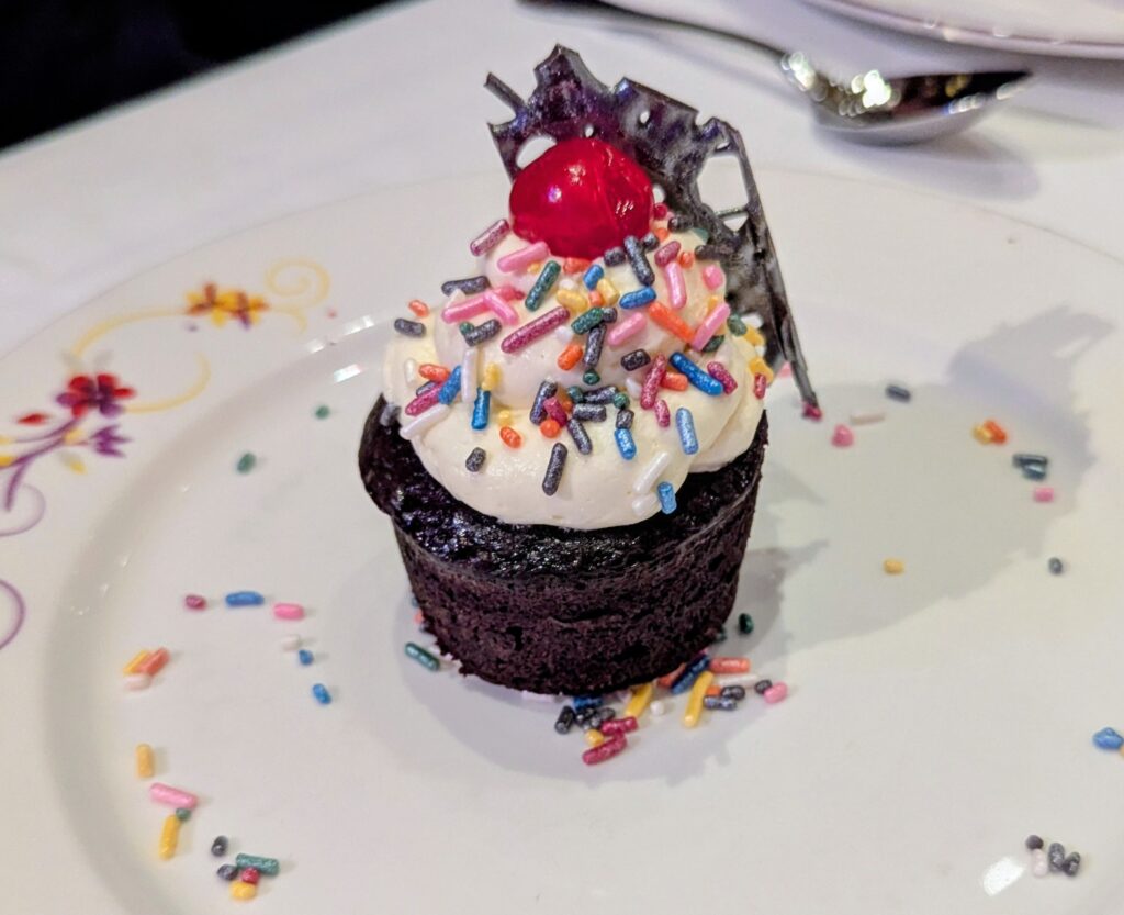 Attila's Sublime Cupcake form Rapunzel's Royal Table